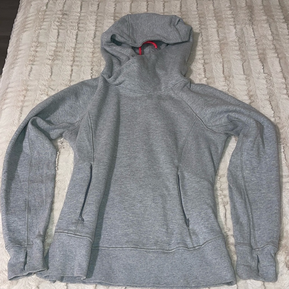 Women’s cowel neck Lululemon sweatshirt hoodie